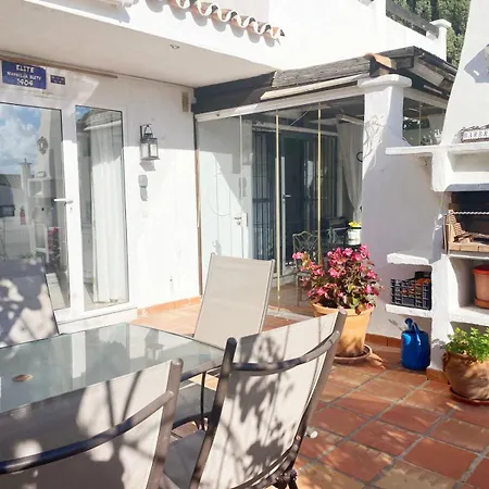 Apartment 2 Bedroom With Spacious Terrace Pueblo Evita *